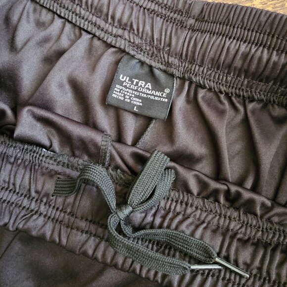 Ultra Performance Athletic Drawstring 10" Shorts L Black - Picture 5 of 8